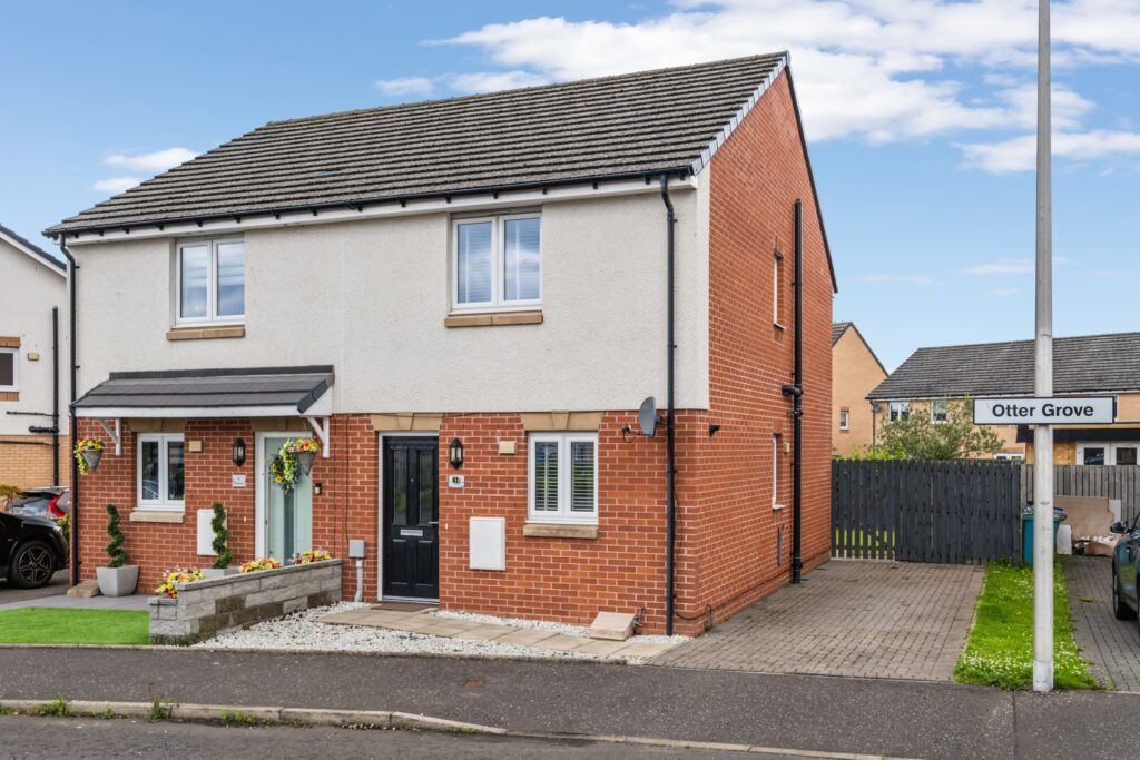 Otter Grove, Motherwell, Lanarkshire